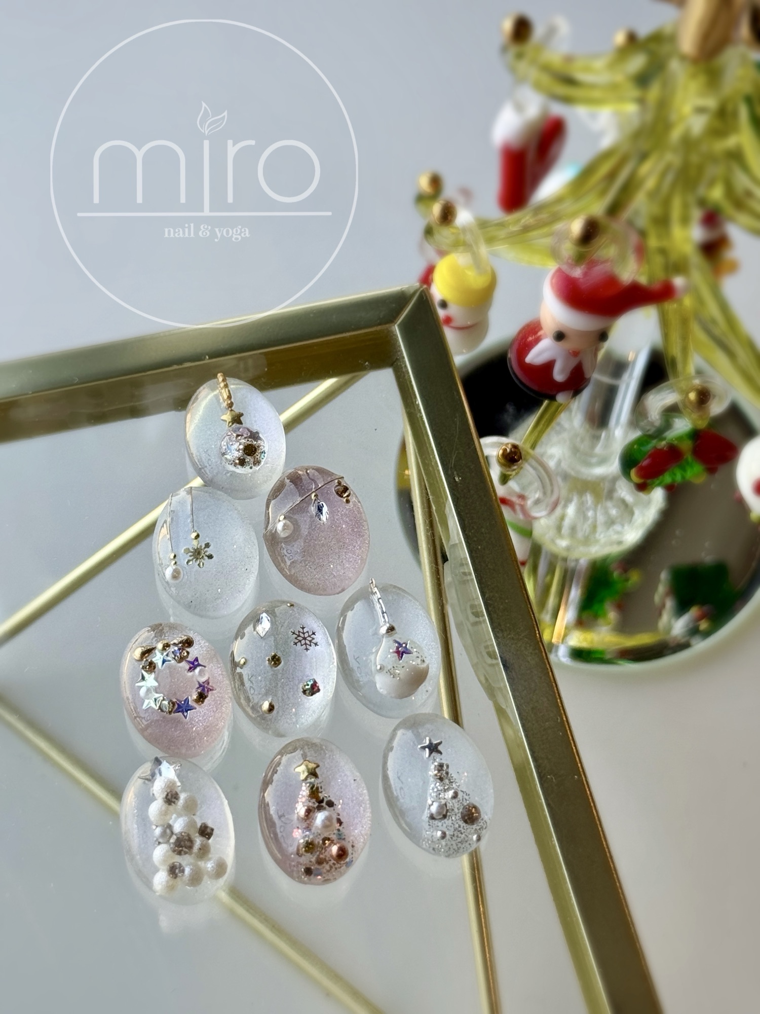 投稿についてもっと詳しく クリスマスネイル⭐︎🎅🎄