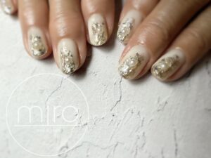 投稿についてもっと詳しく マダムのクリスマスネイル♡🎄⭐︎